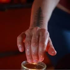 H 46 ans propose massage pour femme — photo 2