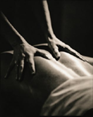 H 46 ans propose massage pour femme — photo 3