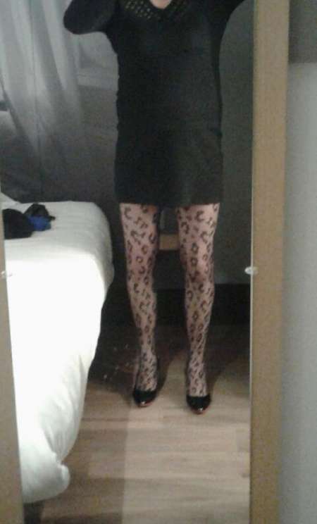 Travesti amateur pour première expérience sexuelle — photo 4