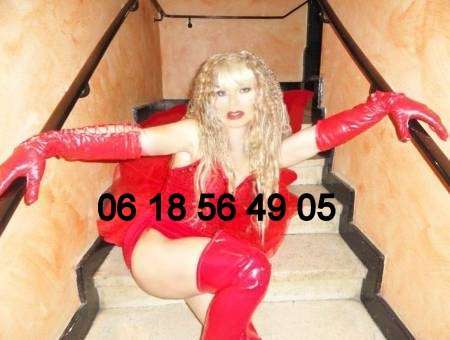 Jenny Travesti sexy pour détente au Glory hole — photo 3
