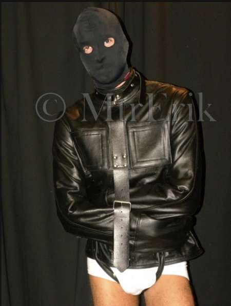 ESCLAVE 24/7 , TPE , ADOPTION ..... — photo 2