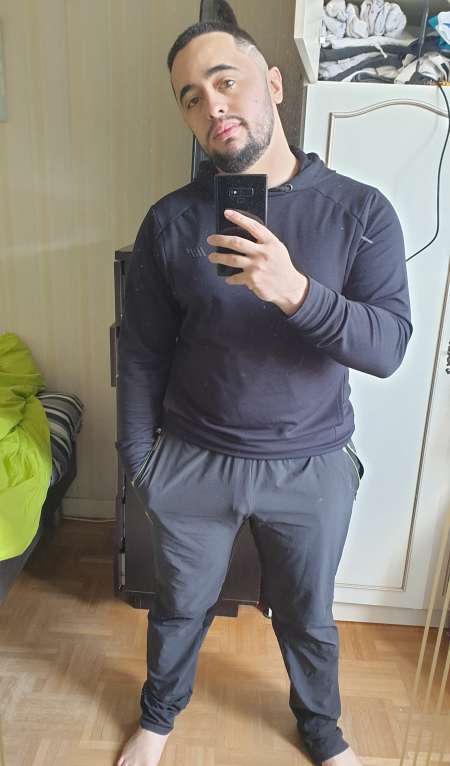  Esclave pour les Femmes — photo 2