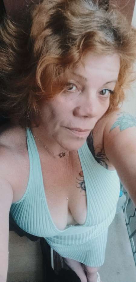  Quinqua rousse et pulpeuse