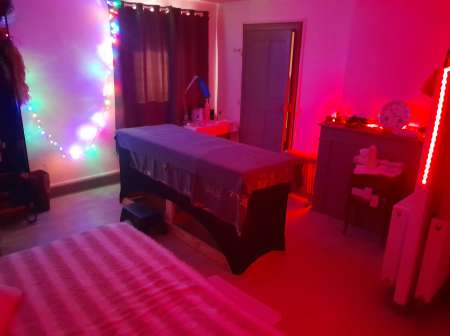  Travestie masseuse — photo 2