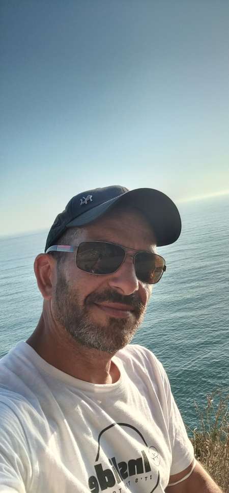 Homme célibataire rech f pour histoire sérieuse