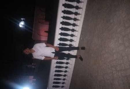 Jeune homme pour femme mûres