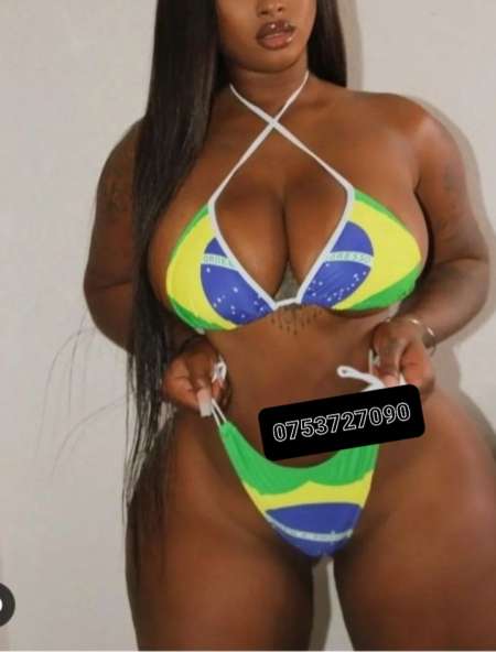NAOMY BELLE BRUNE — photo 4