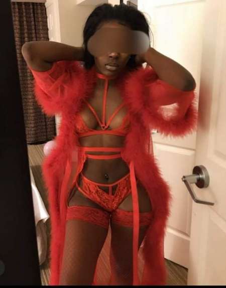Belle jeune fille black nouvelle pour vous — photo 4
