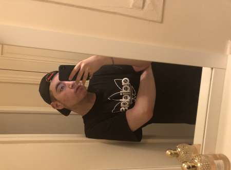 jeune minet recherche son sugar daddy