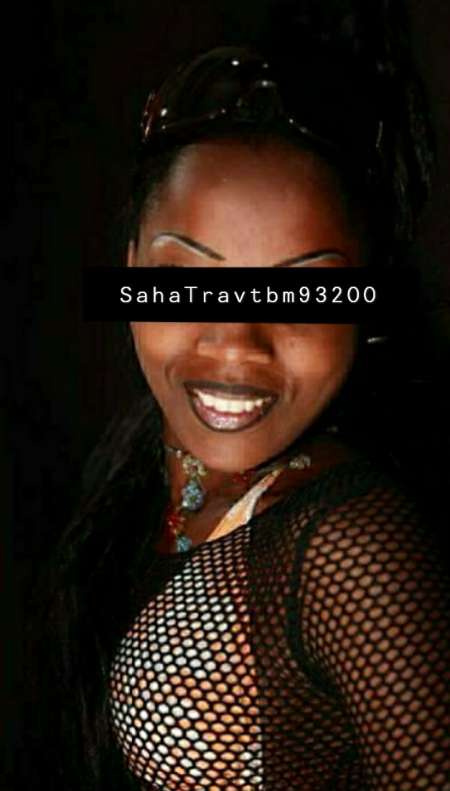 Jolie transexuelle black non opérée 24cm. — photo 2