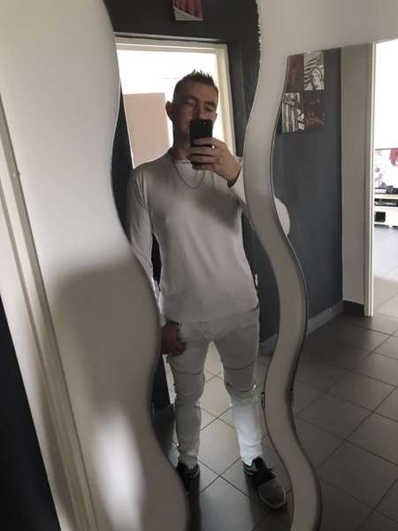 Homme recherche Femme pour passer un bon moment — photo 3