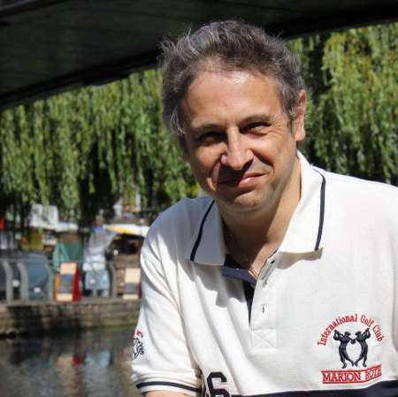 Jeune retraité passif, cherche son homme à Paris — photo 4