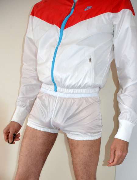 Chercher un mec qui se fait tripoter paquet — photo 5