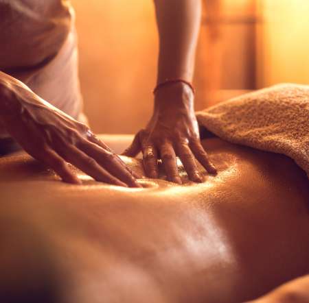 Masseur antillais pour femme et couple