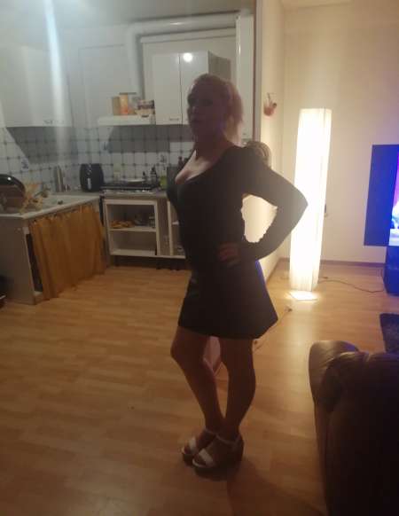  Jolie blonde — photo 3