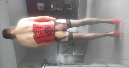 Lope travestis pour maître bi actif très dominant