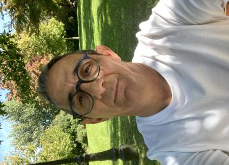 Homme recherche femmes ou couples hétérosexuels