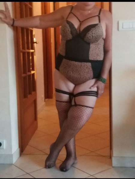 Mature 24 coquine et accueillante — photo 1