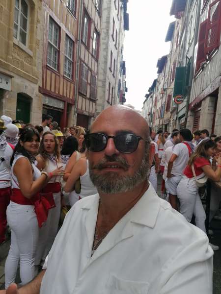 Recherche femme seule délaissé couple candauliste — photo 5