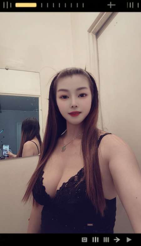 nina Une jolie femme — photo 2