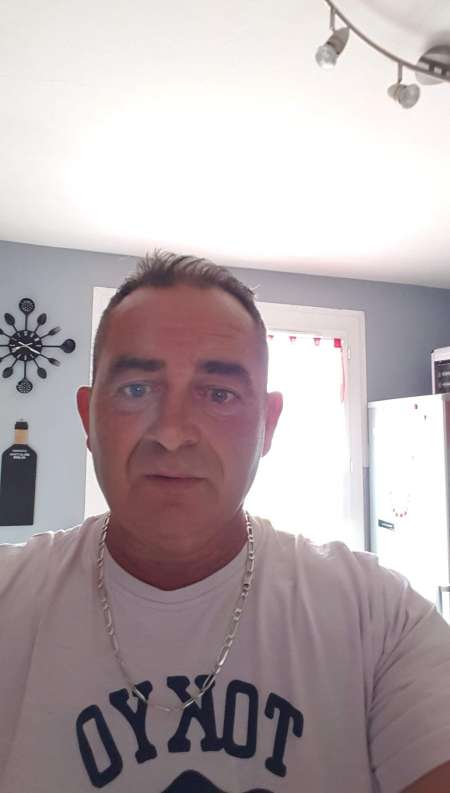 Homme recois une femme ce week-end pour soiree
