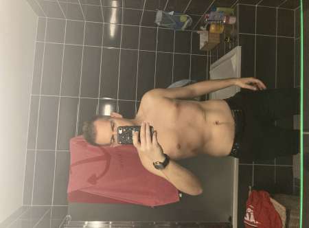 Infirmier escort ,