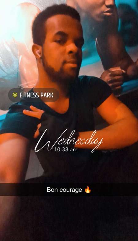  Métisse 20 ans musclé et dominant — photo 3
