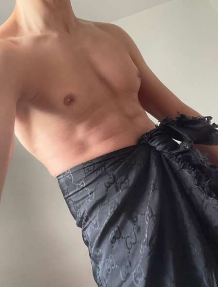 Massage Corp contre Corp ou Sauna ?