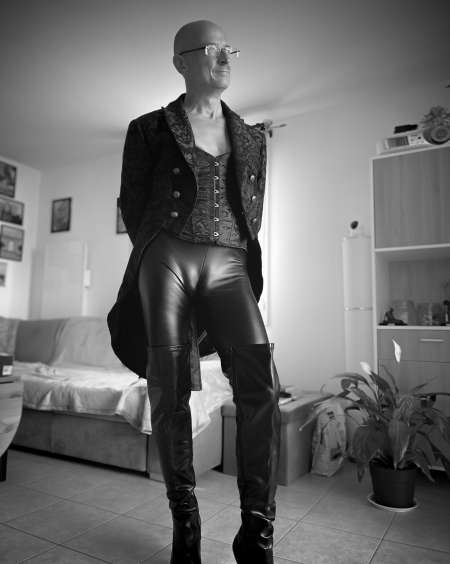 Envie d'un gangbang de 6/7 mecs minimum — photo 4