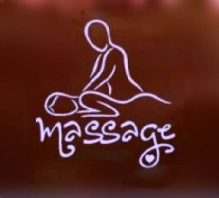 Massage naturiste sensuel avec huiles bio neutres — photo 6