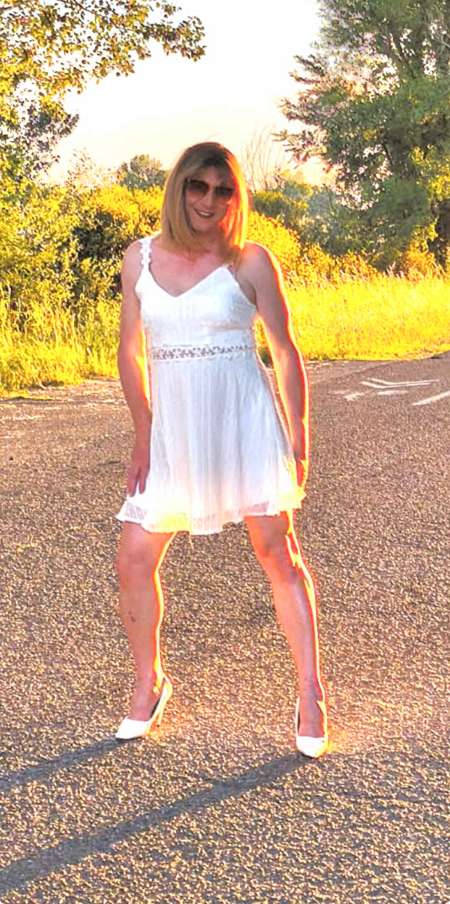  Travesti sur Grans — photo 6