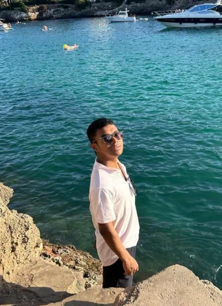 Jeune de 19 ans à dépuceler