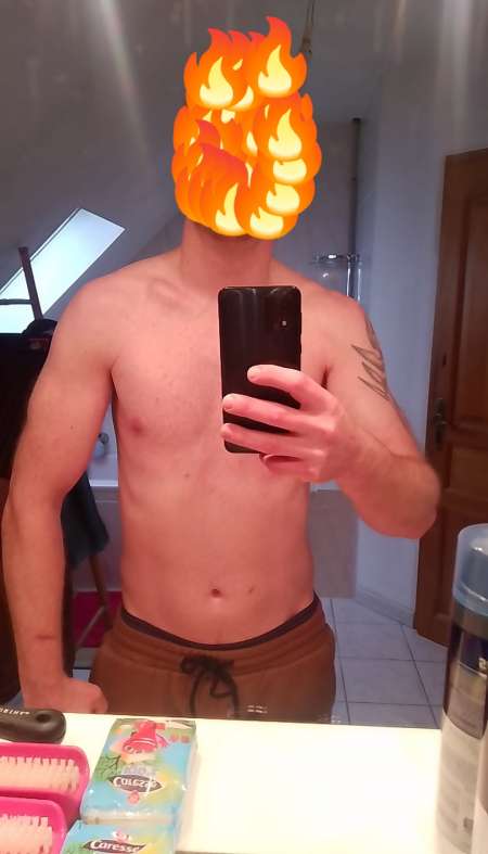  Homme 34 ans pour vous servir mesdames.