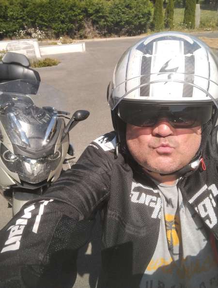 Recherche femme aimant la moto — photo 2