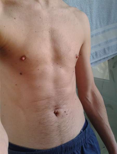  H 44 ans, rencontre couple ou femme — photo 3