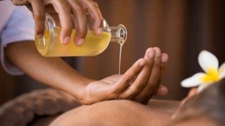 Massage relaxant érotique naturiste pour homme — photo 4