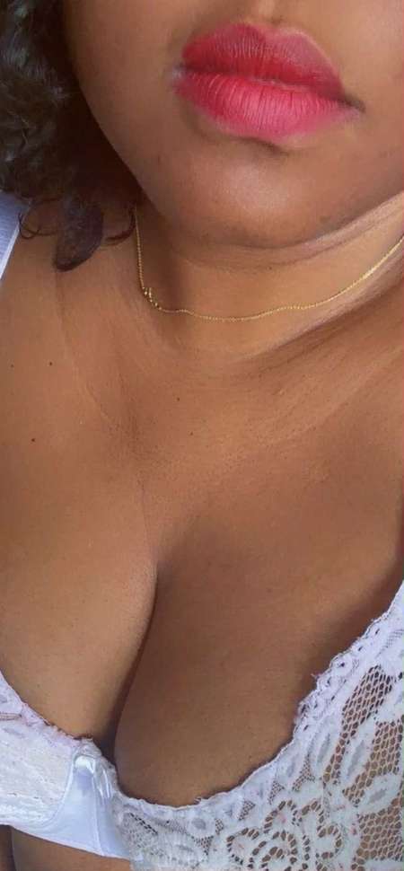 Femme ronde sensuelle — photo 2