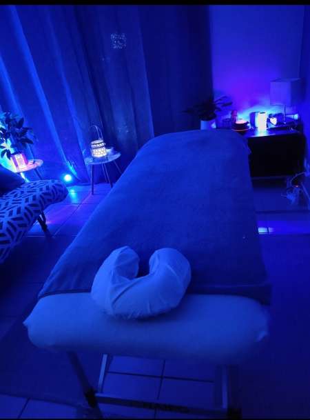 Masseur naturiste intégral ouvert le 1 er mai — photo 4