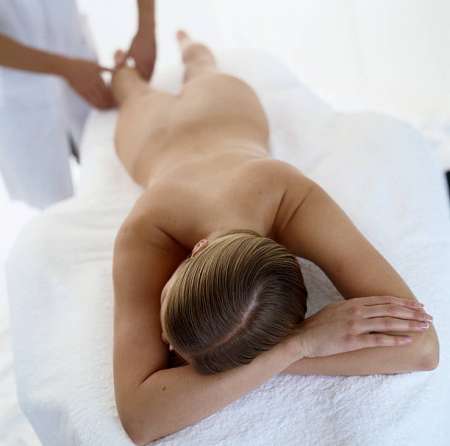 Massage naturiste pour femme exclusivement — photo 3