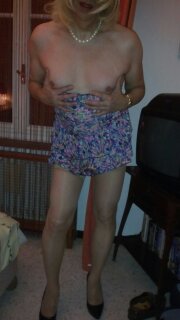 nymphotrav cherche groupes et hommes domi actif — photo 1