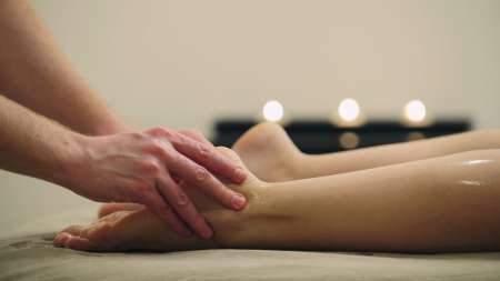 Massage relaxant à domicile pour dames — photo 3