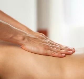 Massage relaxant à domicile pour dames — photo 4