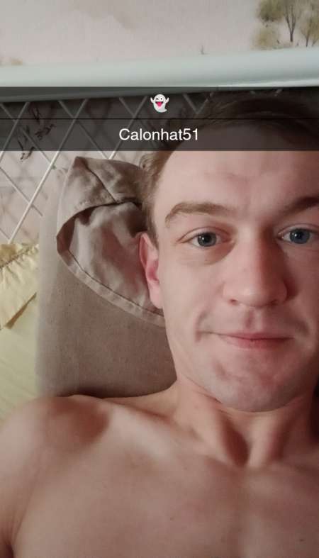 Homme fort célibataire