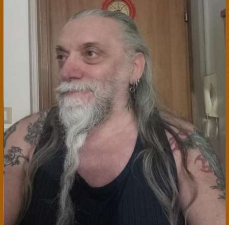 Recherche personne « mi-apprentie mi-soumise » — photo 2