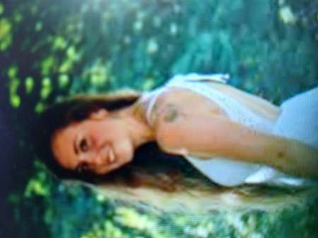 Recherche homme pour me gicler au visage