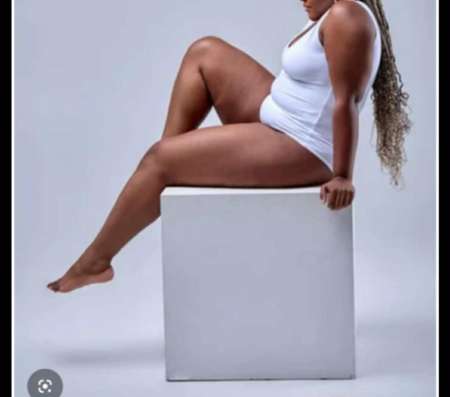 Femme mature Lara payette — photo 2