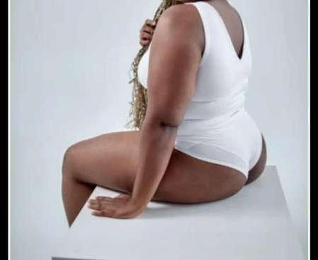 Femme mature Lara payette — photo 3