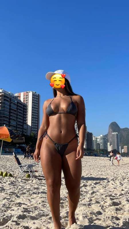 Lis belle femme à cayenne — photo 4