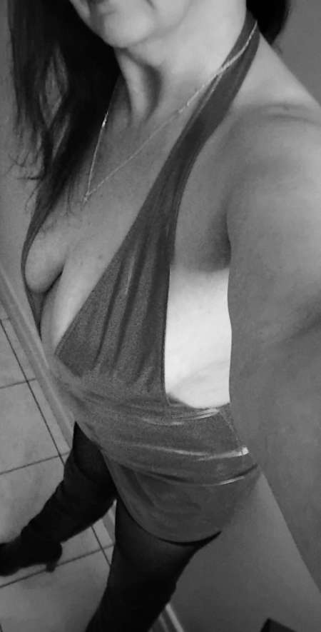 Maîtresse Sadia, Véritable Dominatrice — photo 2