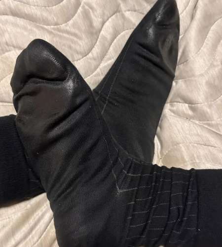 Je cherche chaussettes très odorantes hommes